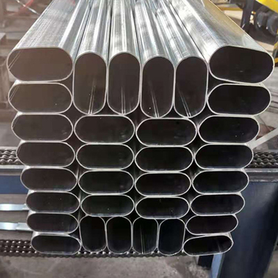 Geschweißtes flachseitiges ovales Rohr aus leichtem Stahl Q345 0,5 mm-30 mm